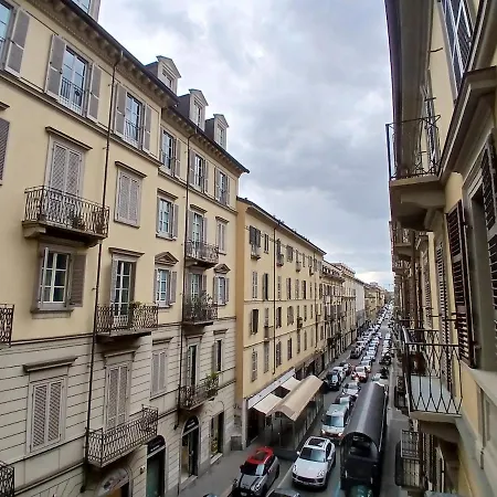 Casa Comoda Lägenhet Turin